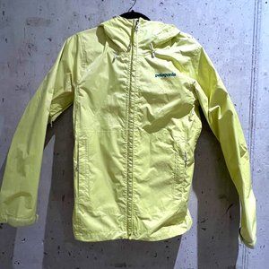 Patagonia Torrentshell Rain Jacket Neon Yellow - Size Medium